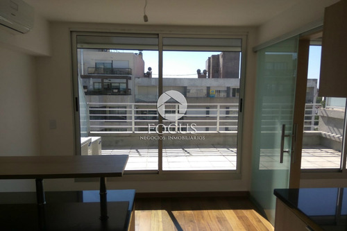 Imagen 3 de 14 de Venta Apartamento Penthouse 2 Dormitorios Punta Carretas