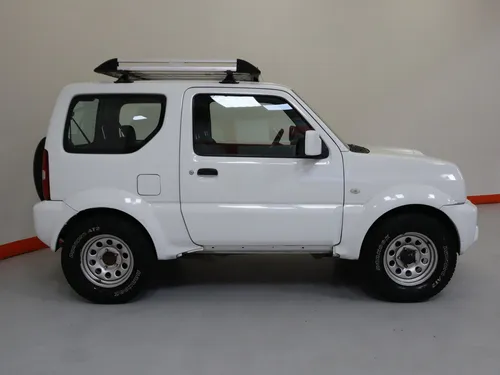 Suzuki Jimny MT 1.3 3P 4X4