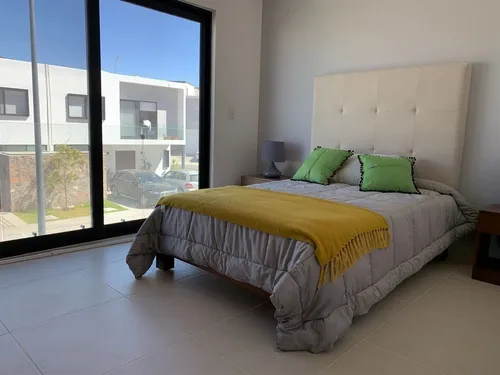 Casa En Venta En El Condado Querétaro Con Vista Al Área Verde