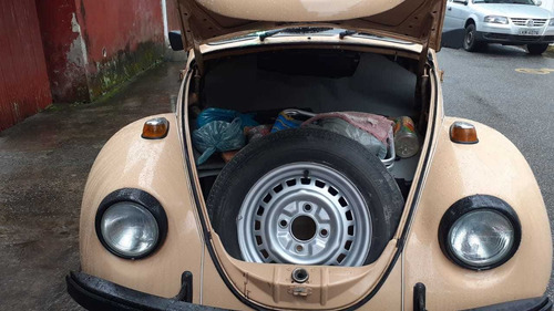Imagem 3 de 8 de Fusca 1300l