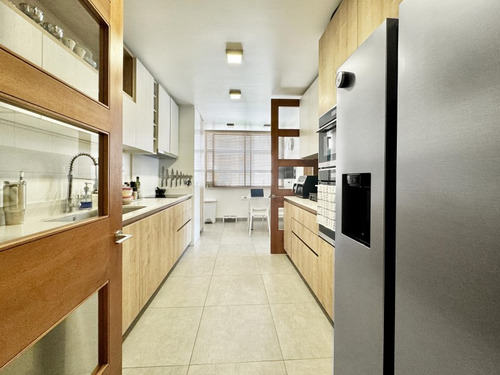 Impecable Con Jardin / No Perimetral Semi Nuevo