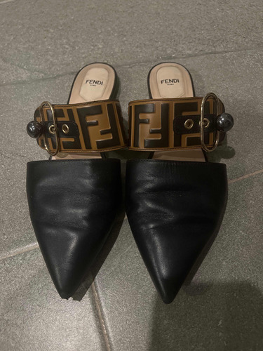 Zapatos Fendi