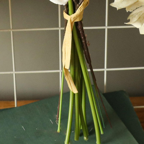 Artificial Flowers Bouquet Arrangement For Wedding Kitchen