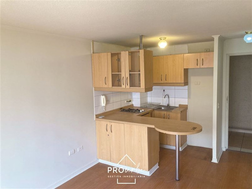 Departamento En Venta De 1 Dormitorio, Metro U. De Chile