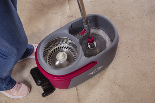 Gira Mop Trapeador Microfibra Y Cubeta + 1 Repuesto Reynera Color Magenta