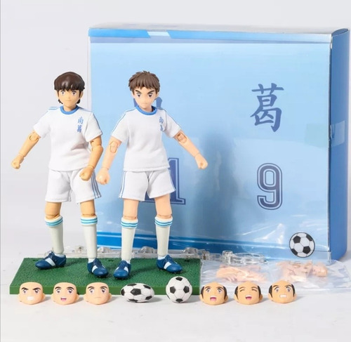 Dasin Model Taro Misaki Y Teppei Kisugi (Usado)