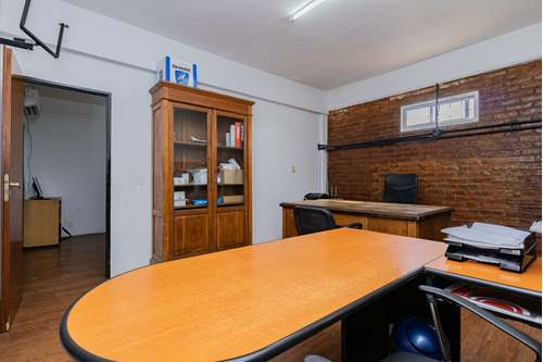 Imagen 22 de 30 de Venta Galpon Con 4 Oficinas Villa Lynch. Permuta