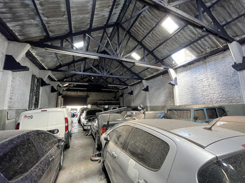 Galpon Con Viviendas En Venta - Piñeyro - Avellaneda