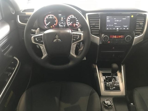 Imagem 8 de 12 de Mitsubishi All New L200 Triton Sport Hpe 2.4 16v