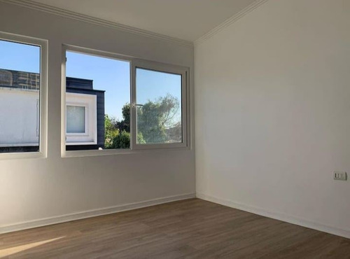 Imagen 17 de 24 de Casa En Venta De 3 Dorm. En Las Condes