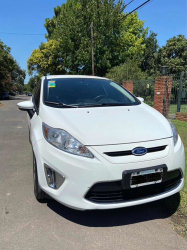 Ford Fiesta Kinetic Design 1.6 Design 120cv Titanium 2013