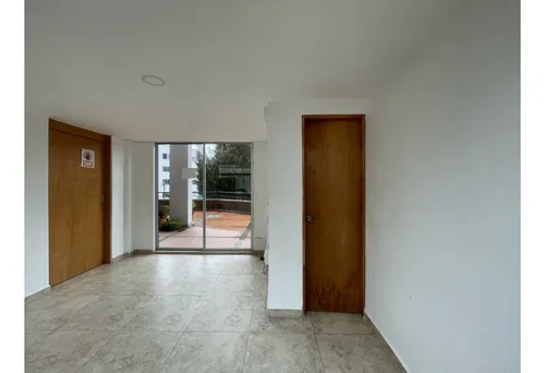 Se Vende Apartamento Y/o Local Tipo Duplex Primer Piso En La Ceja
