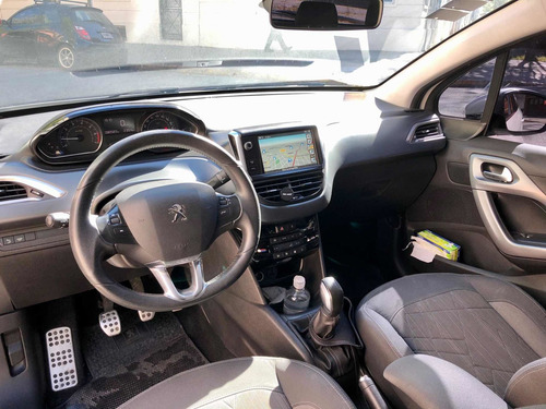 Peugeot 208 1.6 Feline 2013 1.6 16v Blanco Nacar