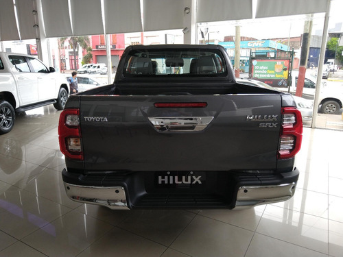 Imagen 7 de 11 de Toyota Hilux Srx At 4x2 204cv 2.8 L.