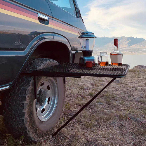 ' Mesa De Acampamento Montada Em Pneus, Uso Em Pneus,