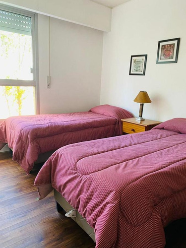 Imagen 20 de 30 de Espectacular Apartamento De 3 Dormitorios Para Alquilar - Temporada 2023