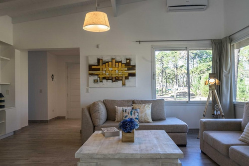 Imagen 10 de 30 de Casa En Venta - 4 Ambientes - Zona Alamos Ii - Pinamar