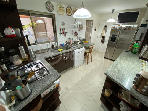 Casa 4 Dormitorios Condominio Los Arrayanes La Florida