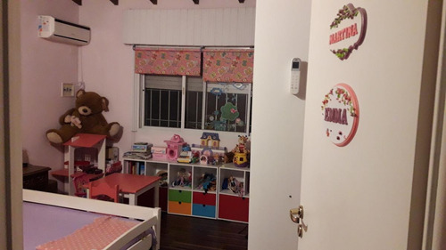Imagen 10 de 19 de Casa En Venta 5 Ambientes Martinez