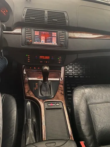 BMW X5 4.4i