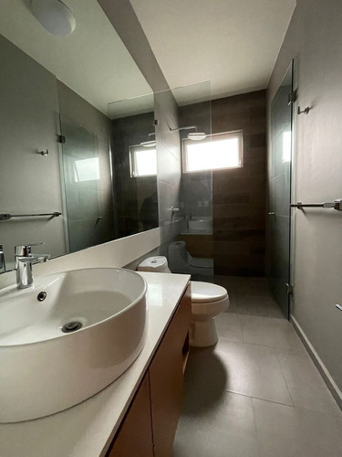 Imagen 15 de 26 de Departamento En Venta En Punto Dos En Plaza Del Sol.