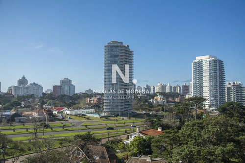 Departamento En Venta A Estrenar En Excelente Ubicación.