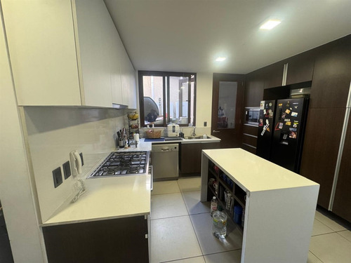 Luminosa Casa En Condominio Los Litres Venta