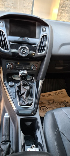 Ford Focus Titanium