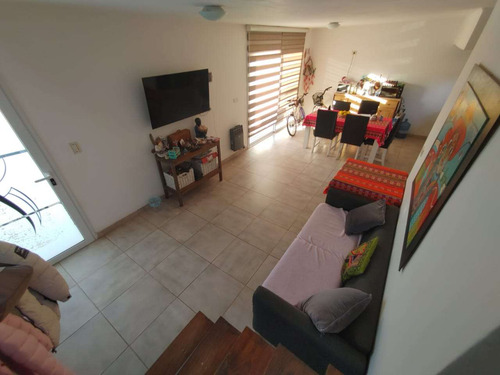 Venta Dúplex 2 Dormitorios En La Cumbre.