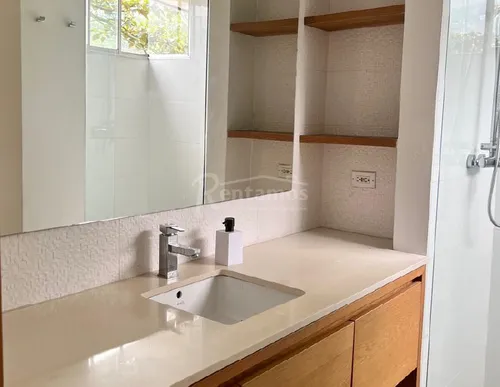 Apartamento En Arriendo En San Lucas. Cod A776138