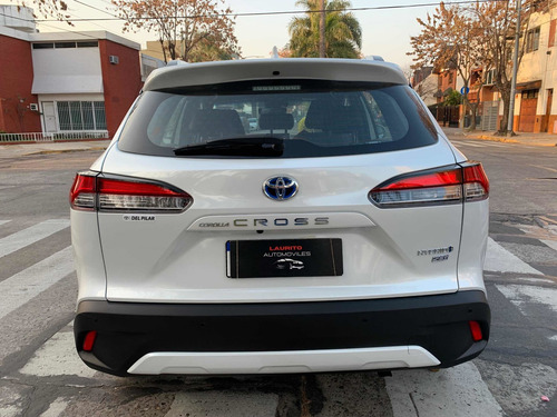 Imagen 12 de 19 de Toyota Corolla Cross Seg Hybrid 2022