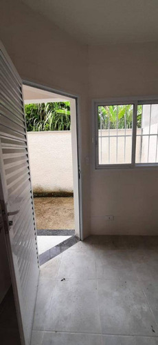 Imagem 5 de 15 de Sobrado Com 2 Dormitórios À Venda, 60 M² Por R$ 245.000,00 - Porto Novo - Caraguatatuba/sp - So0031