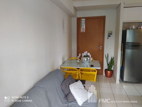 Imagem 2 de 15 de Apartamento Padrão Com 2 Quartos No Edf. Green Life Torre - Vd637-v