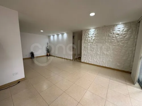 Apartamento En Arriendo San Jose 472-7064