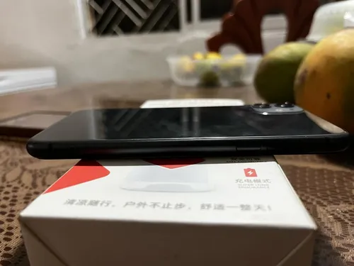 Apple iPhone 11 (128 Gb) - Negro Batería En 86% (Usado)