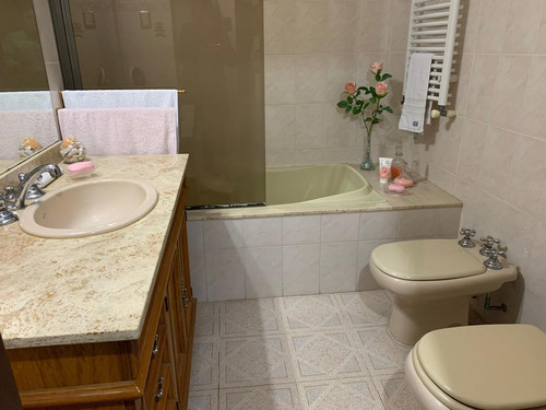 Imagen 14 de 22 de Excelente Casa De 4 Ambientes Con Piscina