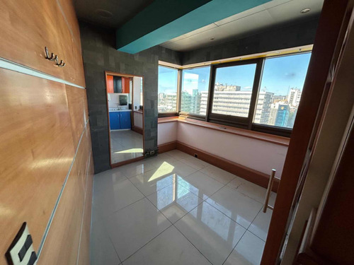 Arriendo Excelente Oficina Pleno Centro Concepción