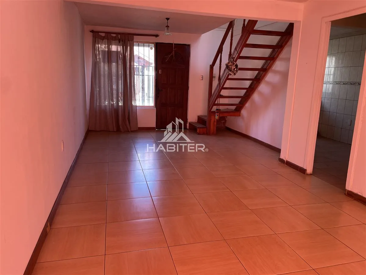 Imagen 3 de 19 de Se Vende Casa En Villa Pucara, Talca (35432)