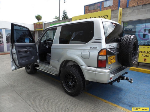 Imagen 8 de 25 de Toyota Prado Sumo