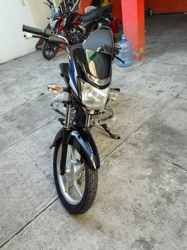 Motocicleta Nueva Bajaj. Excelente Rendimiento.