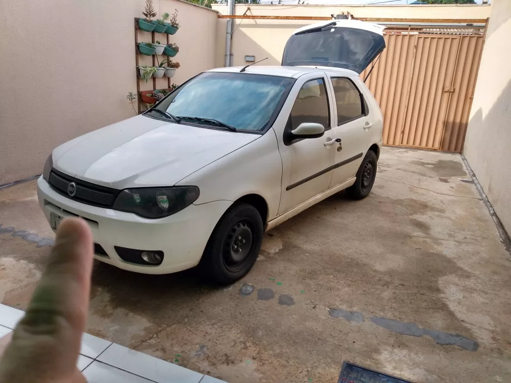 Fiat Palio 1.8 Hlx Flex 5p