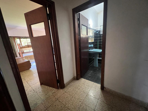 Venta Casa Quinta Con Lote 2000 M2 - San Vicente