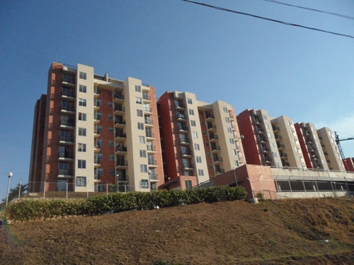 Apartamento Senderos Del Aguacatal Cali. Tercer Piso 