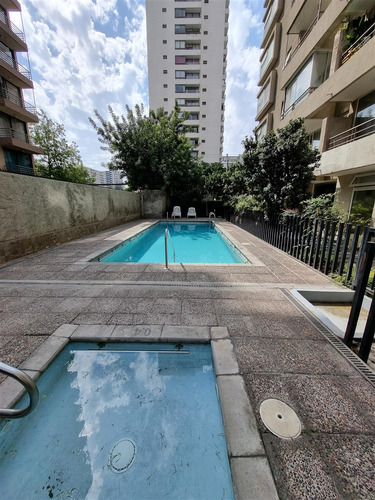 Departamento En Venta De 2 Dorm. San Miguel - Metro Lo Vial