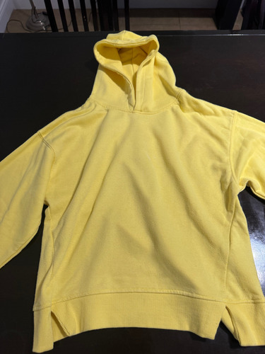 Buzo Con Capucha Amarillo (Usado)