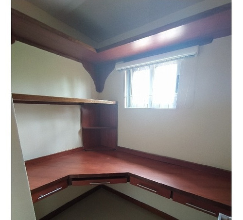 Imagen 5 de 13 de Town House En Venta Naguanagua Mañongo Mb Aa