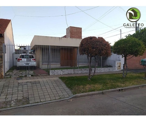 Venta Casa Y Departamento, Quilmes.