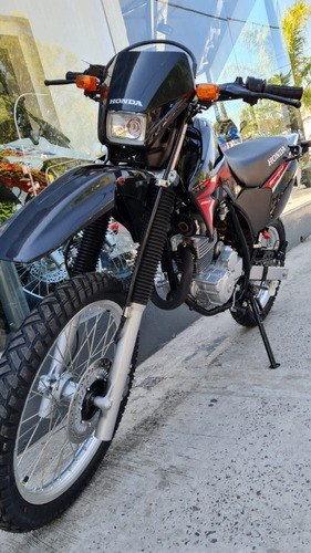 Imagen 19 de 25 de Honda Xr 250 Tornado 0km Entrega En El Dia - Power Bikes