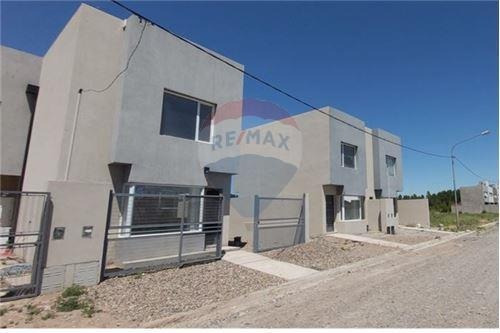 Duplex Ph 2 Dormitorios Alto Alberdi I Plottier