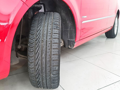 Imagem 16 de 18 de Volkswagen Fox 1.6 Mi Prime 8v 2013